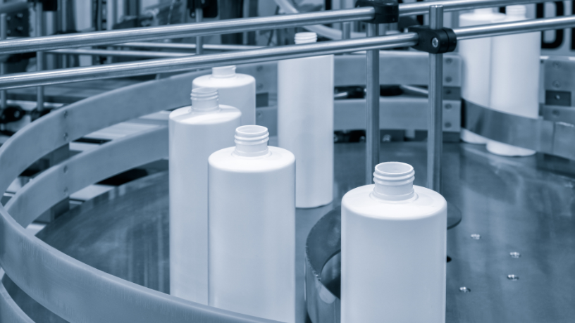 Sustentabilidade no setor de plásticos: Elias Assum Sabbag Junior explica como a engenharia de embalagens aumenta a eficiência ambiental.